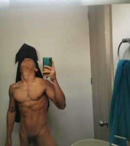 blorelopez Shower Fotka 5