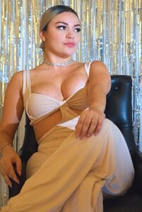 milaowens Midnight Elegance Pic 6