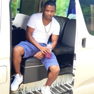 Romario-876 Outside Pic 2