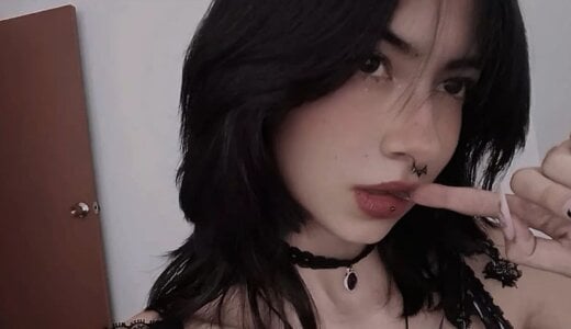 Zdjęcia LilithCorpse_ Body Language 👄:  2
