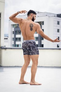 Public de Maaz__Harem  fotos