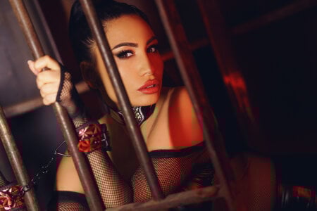 Denise_Taylor Public Pic 3