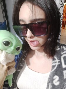 GenevaArton wiwiwi Pic 3