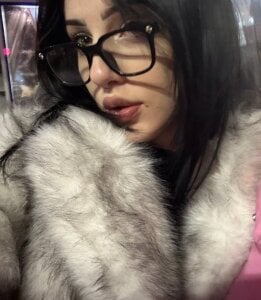 ForeTiff Faux Fur Tease in Glasses Pic 5
