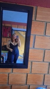 violeta_mon Public Pic 3