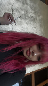 ValeriaFlame_ Feeling pretty 🩷 Pic 2