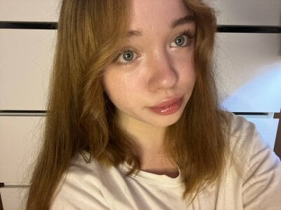 Kiss_Moon Public Pic 4