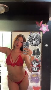 Mmm RED od Valery_Jones1  3 snímek