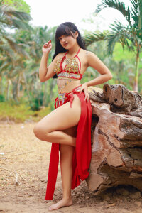 BellaGreen1 Haloween Pic 3