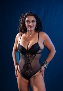 ScarlettGreen_ The two parts of your body that do the dirtiest things are the ones I love the most 🔥😈 black or wh Pic 4