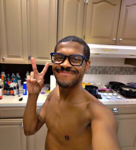 BuckinBilly Getting ready for stream Pic