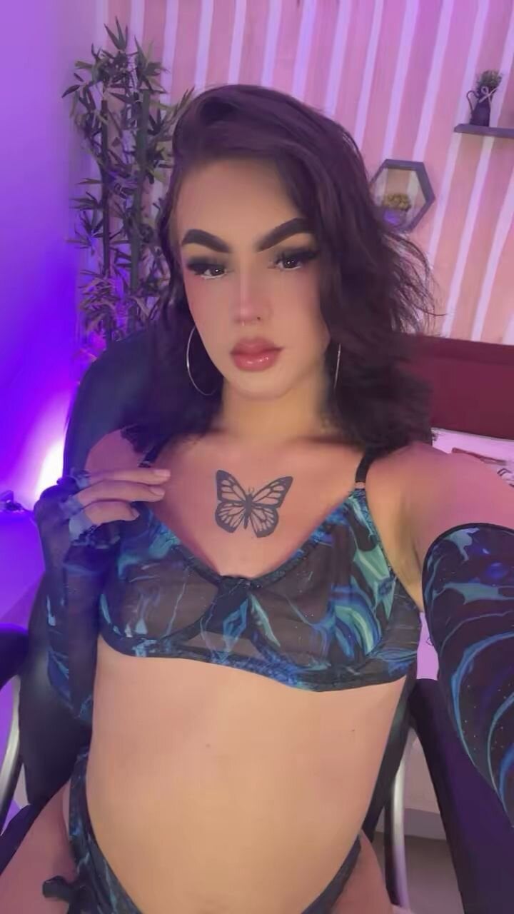 miah_connor Trendaava kuva 7858