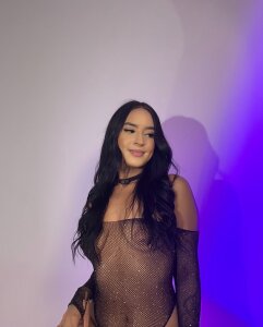 Looks that reveal more than the skin 😈 od Emily_luve  3 snímek