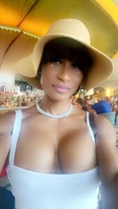 xdolltv: 2025 Goddess ( 2 фото)