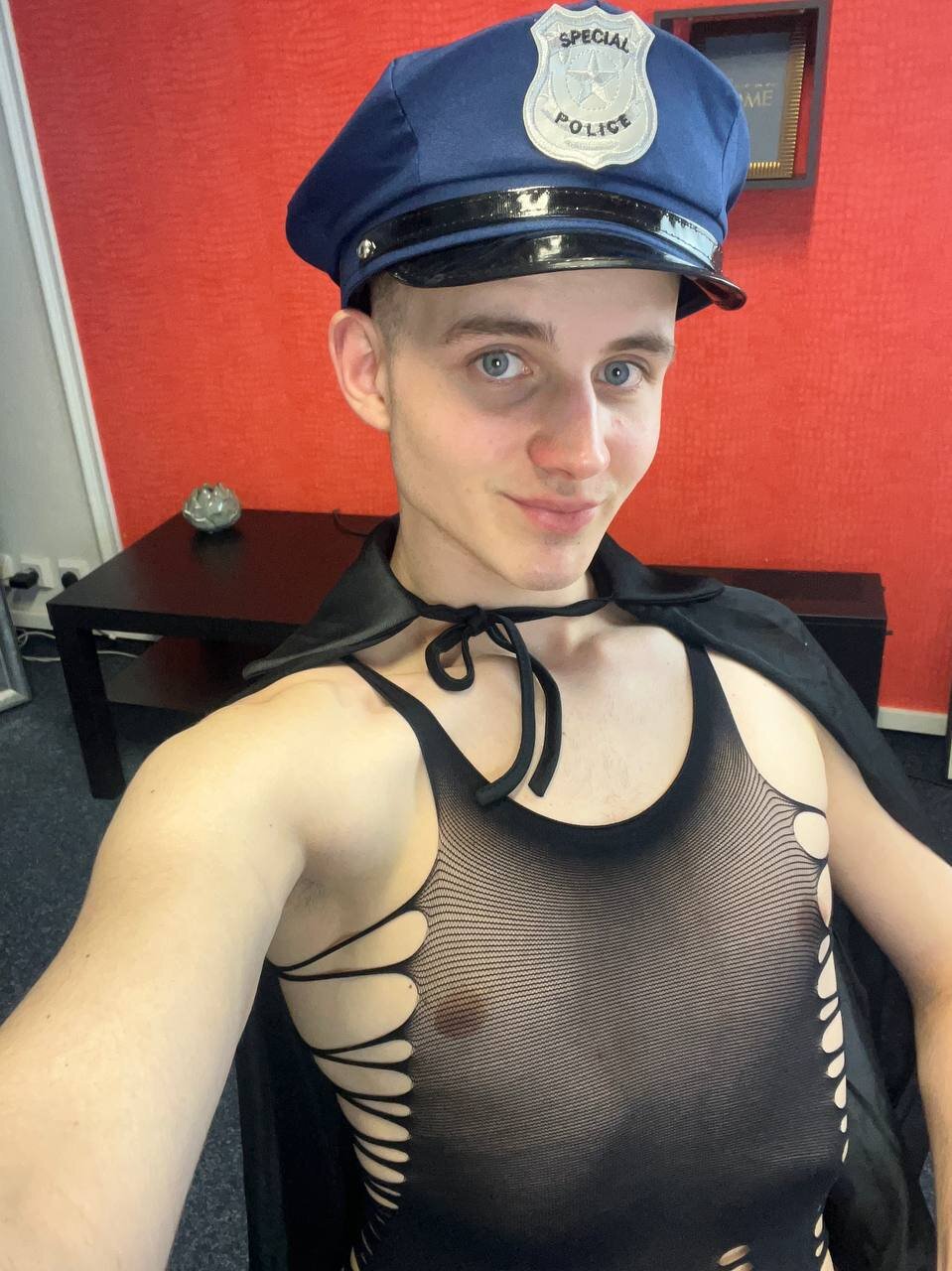 HereAlexColeeさんのトレンドな 3046枚の写真