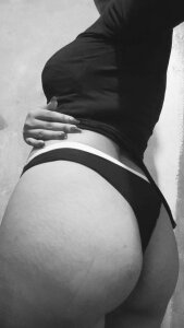 butt_MessyPublic Bild 3