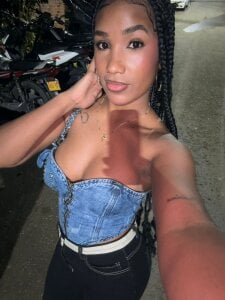 Vanna_Sams Public Pic 6