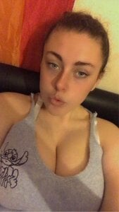 pinkyboo20 Public Pic 4