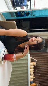 -Camila Elegant at day 🤵‍♀️ Pic