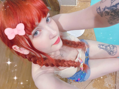 RosaliaBurton Public зображення