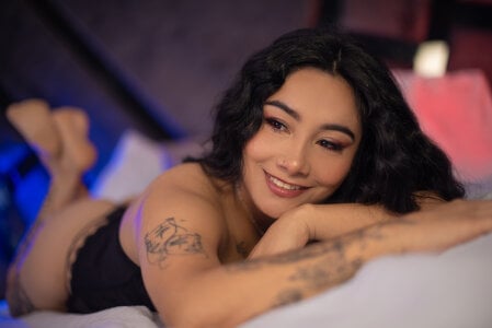 AnaiaClarck Public Pic