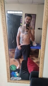 Public de sebastianhotxxx  2 Imagens