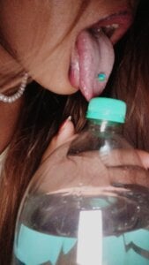 Katy__Burning Bottle Play Immagine 