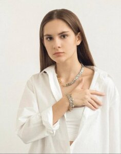 DeboraButtars Public Pic 4