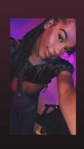 taylor_hot85 Public Pic 3