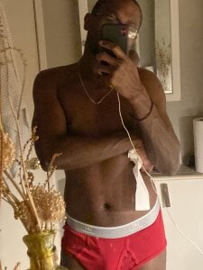 SandroSays Public Pic 4