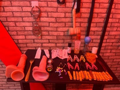 ariel_bdsm At your disposal 🖐 Bilde 3