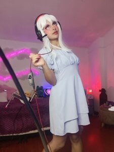 larah_uwu Halloween 🎃 Pic 5