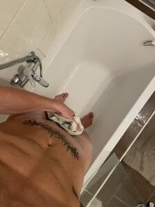 elias_sports Frisch aus der Dusche Pic 6