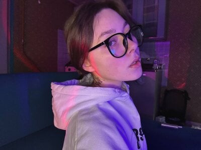 SlunkRear Public  2টি ছবি