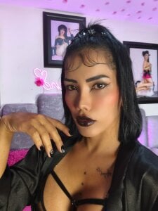 juliane_sweer1 🖤 Pic