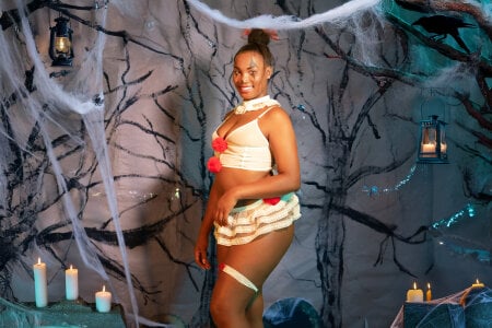 AvaLucci sexy halloween Pic 5