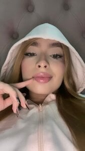 Anita_vega1 Public Gambar