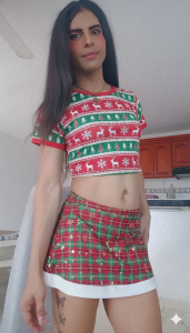 karen_sofia_ Christmas Pic