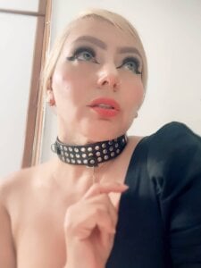 EvaBellucci_ dangerous." 사진 2