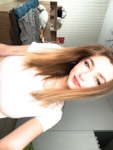 AveryBerksonのI drink a littleの 5枚の写真