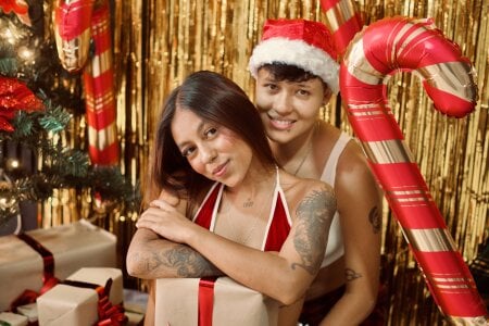 violet_casper_ Merry Christmas 🎅🏼🎅🏼 Pic 7