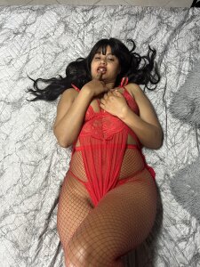 cata_bloom Red babydoll 🥵 Pic 2