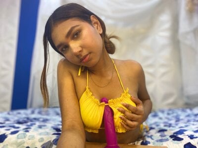 mayli_marie kullanıcısının Look at me💋 albümü -  3 fotoğraf