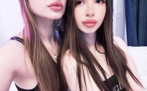 khloeyourangel Amira and Khloe Pic