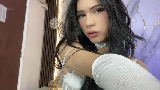 raven_li01 💜🖤 Pic