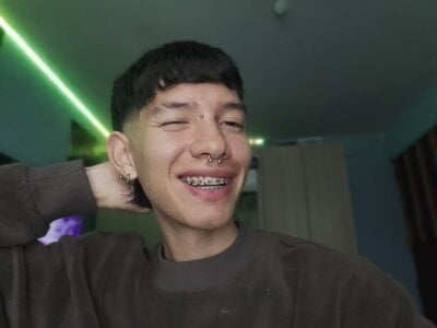 heyy_noah11 Hey Noah 🤤🥰 Pic 3