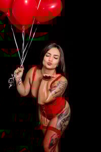 ❤️‍🔥 Valentine's Temptation de anany__  5 Imagens