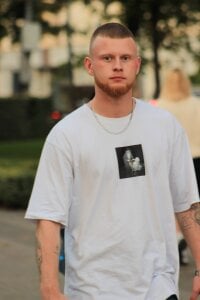 Adam de Adam_ice  photos