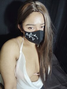 Somya_69 Public Pic 3