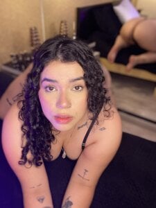 krisstenSantos Public slika